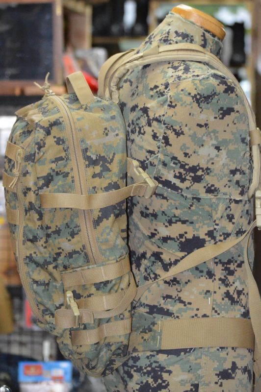 米海兵隊実物 ARC'TERYX ピクセル アサルト バックパック BAG/バッグ