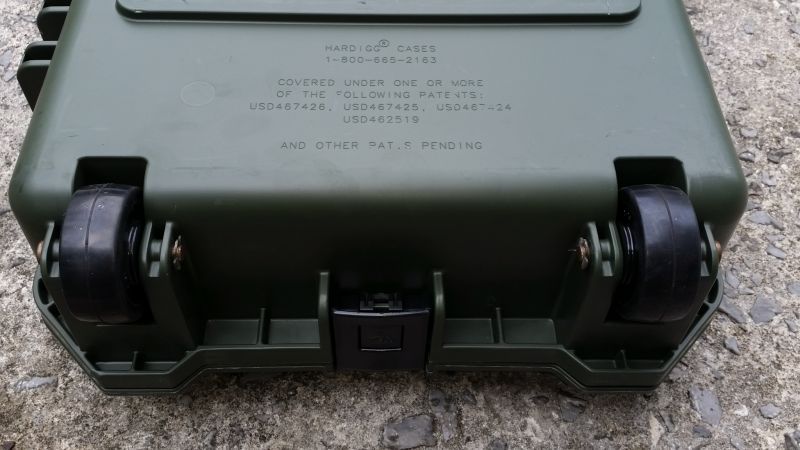 【必見】米軍御用達 大型 Pelican Hardigg Case 1620近似