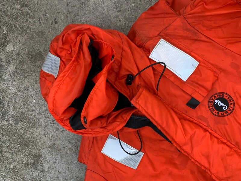 湾岸警備隊実物 Coast Guard mustang survival suit MS 2175 ...