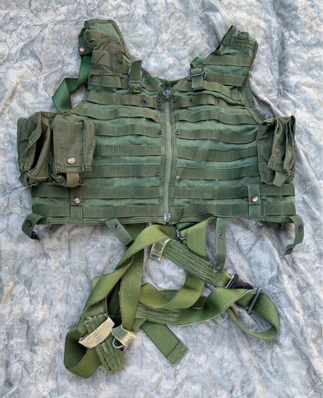 米軍実物 CMU-33/P サバイバルベストSURVIVAL VEST CMU-33/P22P-18