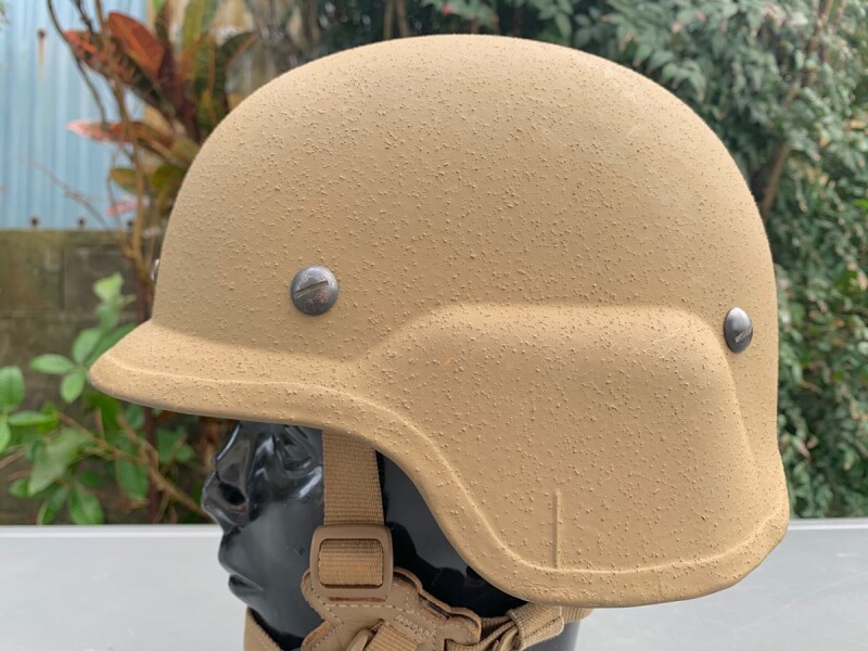 アメリカ海兵隊　実物　ヘルメット