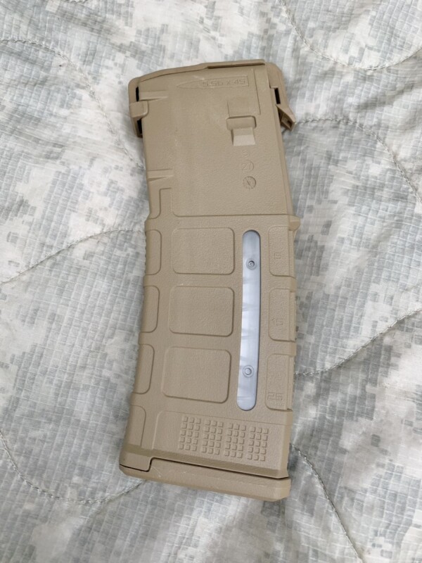 マグプルMAGPUL PMAG30 窓付　実物