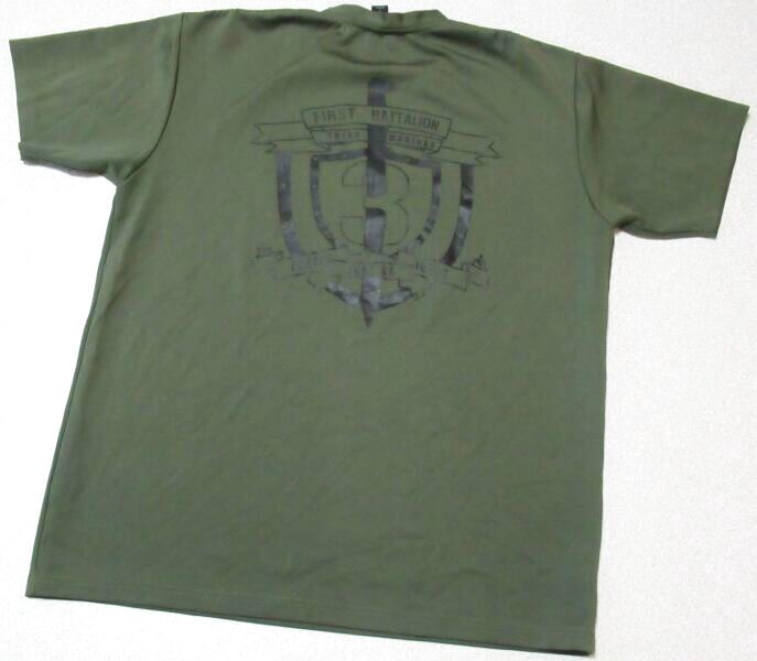画像1: 米軍放出品　USMC　FIRST BATTALION　Tシャツ　LARGE (1)