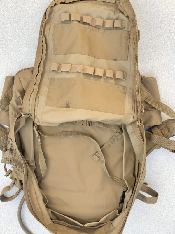 米軍放出品 CODE ALPHA USMC 3DAY バックパック コヨーテ BAG/バッグ