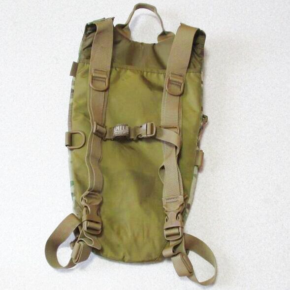 米軍放出品 キャメルバック 100OZ(3リットル) CAMELBAK ...