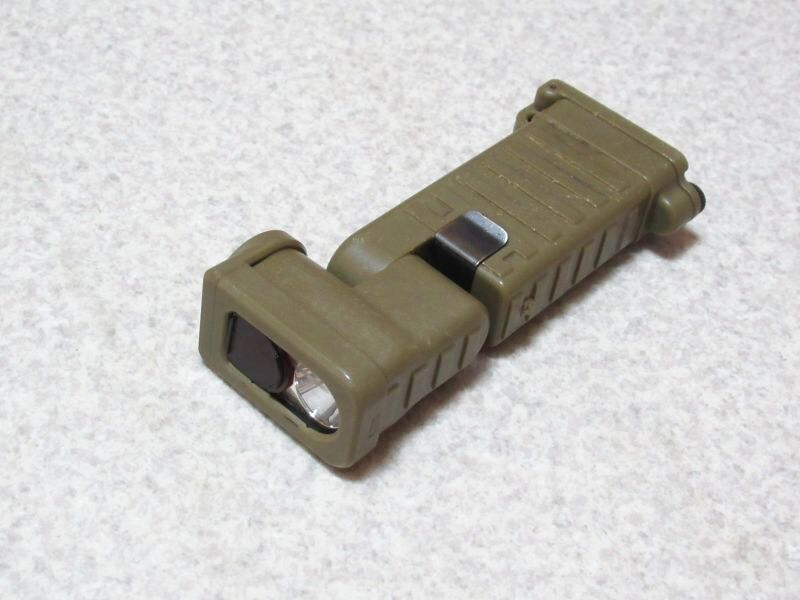 米軍放出品.L型ライト.STREAMLIGHT.Sidewinder