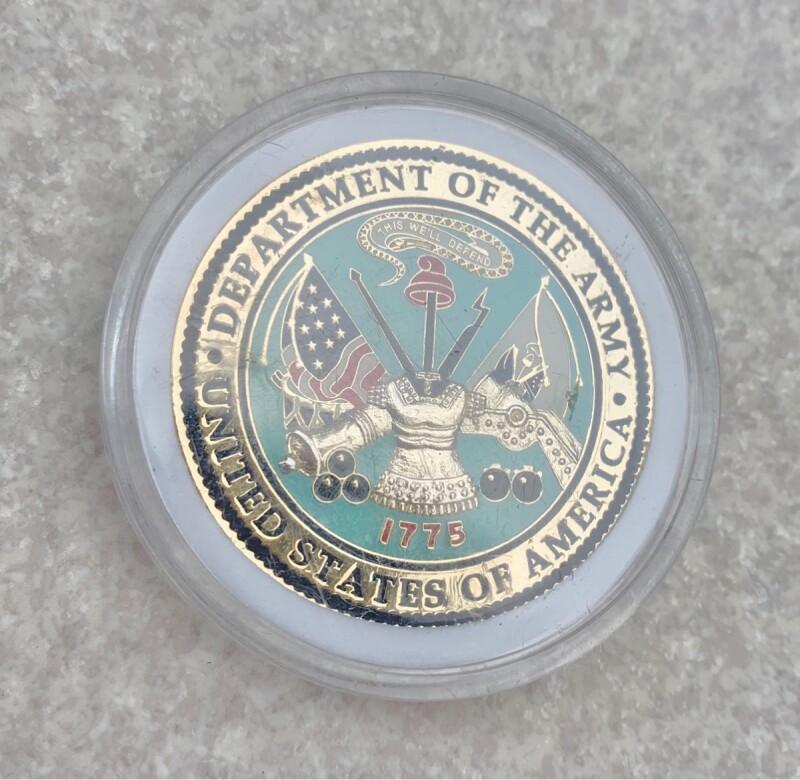 米軍放出品 沖縄 モニュメント チャレンジコイン