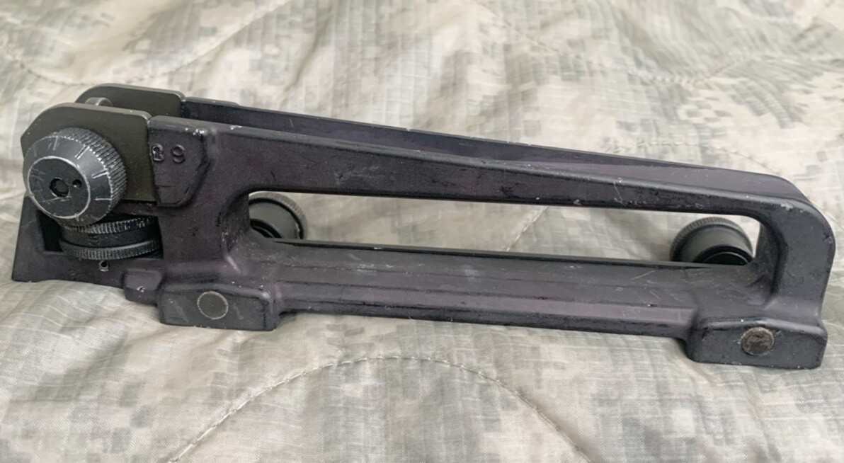 米軍実物 M4/M16 キャリングハンドル ARMS