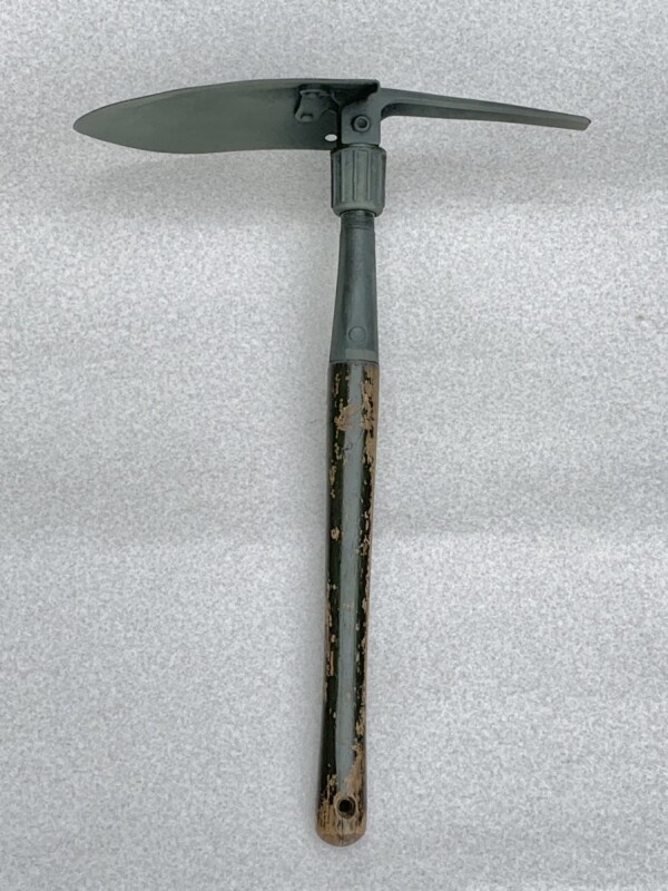 米軍実物 Era M1965 Ames Entrenching Tool フォールディング ショベル ツルハシ ミリタリーtools