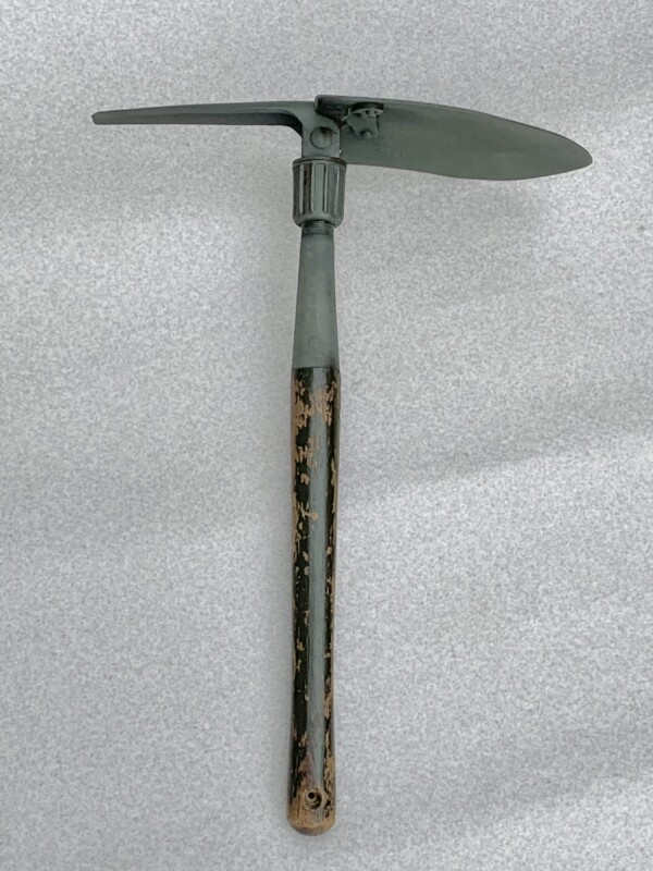 米軍実物 Era M1965 Ames Entrenching Tool フォールディング ショベル ツルハシ ミリタリーtools