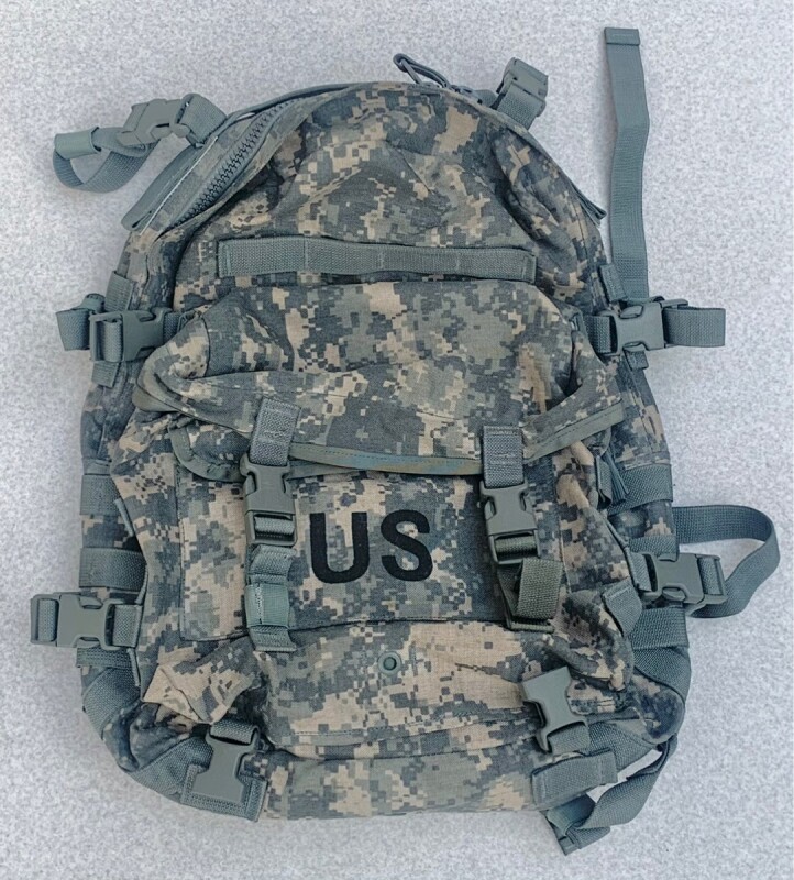 米軍 実物 MOLLE2 アサルトパック