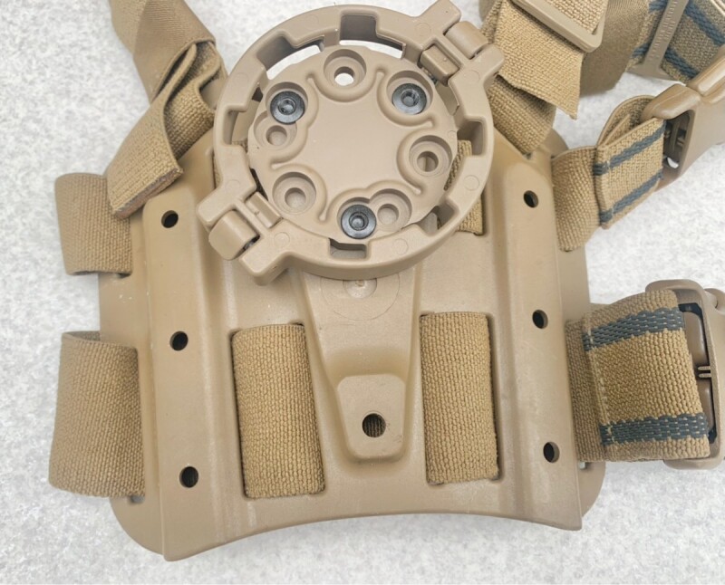 米軍実物 BLACKHAWK LEG HOLSTER U.S.M.C 官給品 ホルスター ポーチ