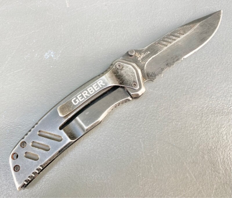 米軍放出品 GERBER 折りたたみナイフ 半波刃 スワッガー ミリタリーTOOLS