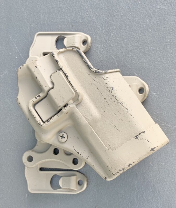 米軍放出品 BlackHawk CQCホルスター グロック 19 ポーチ／マガジン／ホルスター.