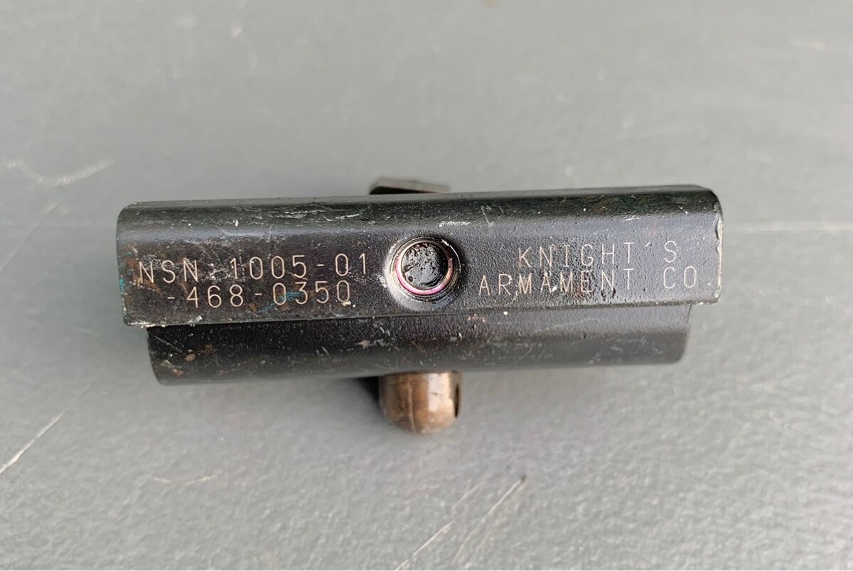 米軍実物 Knights Armament バイポッドアダプター M16 M4 M27