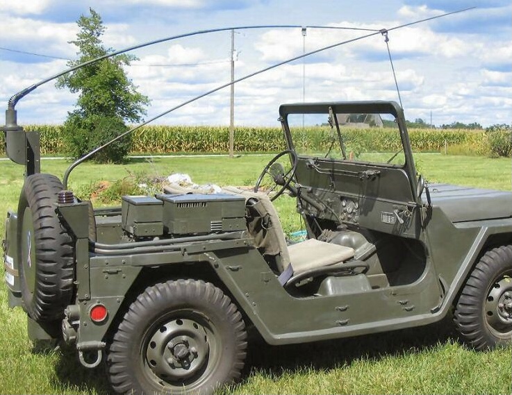 米軍実物 JEEPアンテナ タイダウン ファイバー ロープ パラコード／ロープ