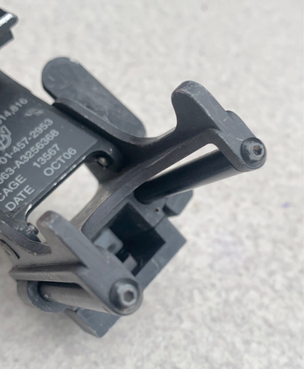 米軍 実物 旧型 NOROTOS nvg シュラウド 放出品 ミリタリー 個人装備 