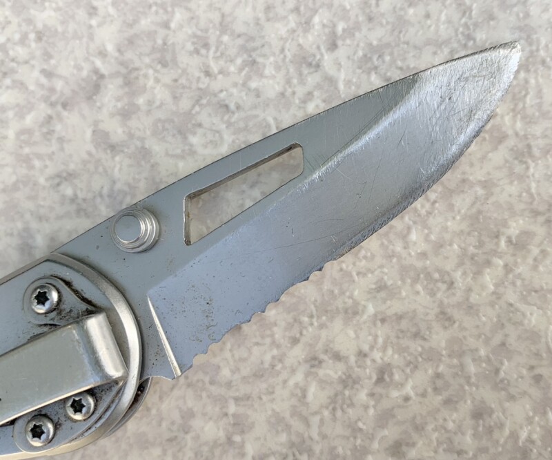 米軍放出品 GERBER 折りたたみナイフ 半波刃 スワッガー