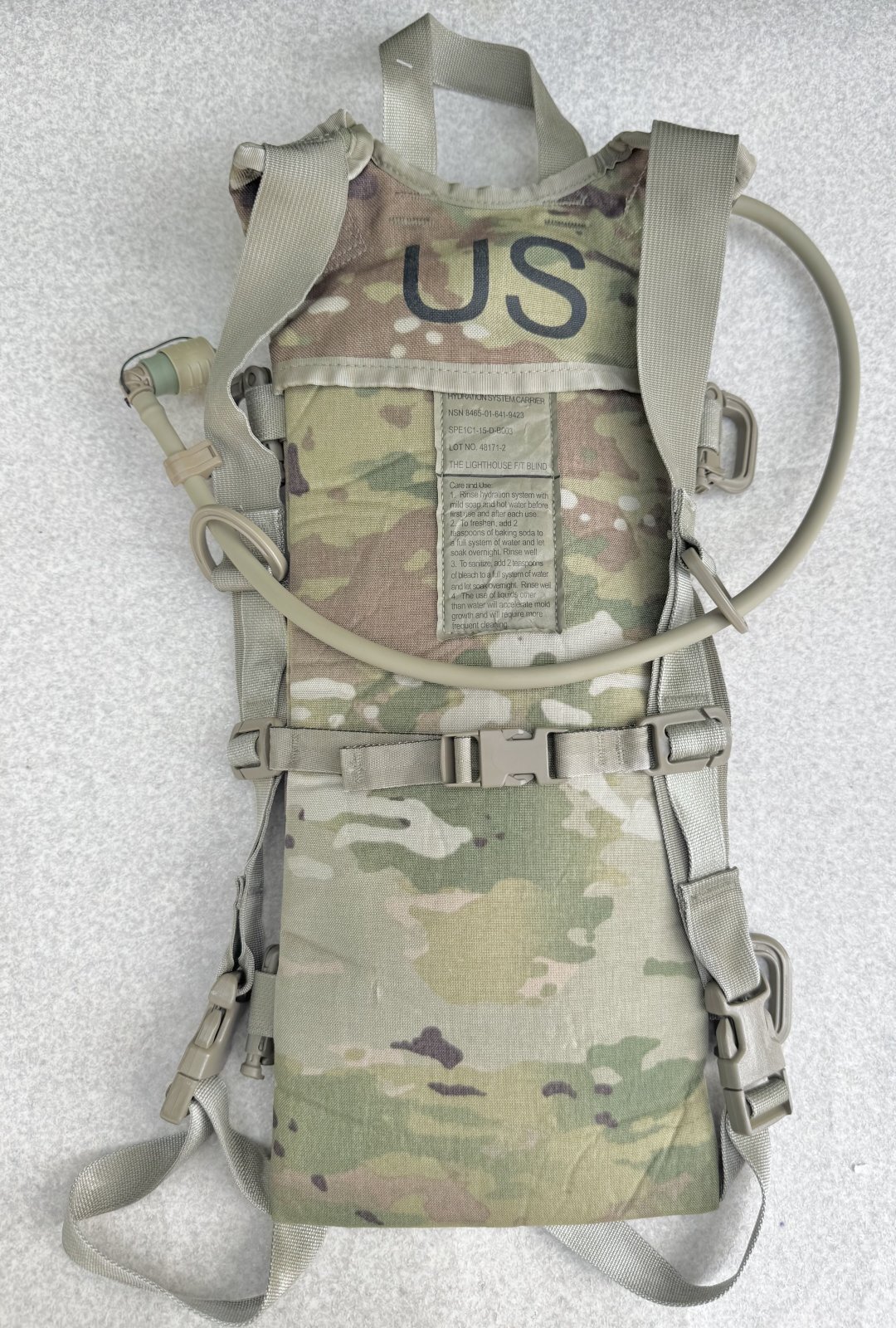 米軍　CAMELBAK ハイドレーションパック マルチカム 米軍実物 ハイドレーションシ ステム カラビナ付 マルチカム